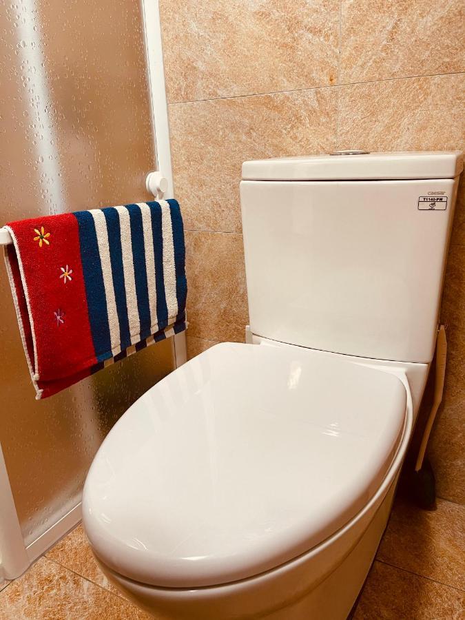 Zucuo Homestay Nangan Eksteriør bilde